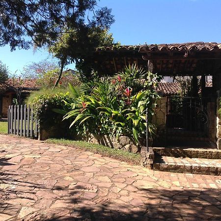 Casa Tiradentes - Apto 1 Exteriör bild